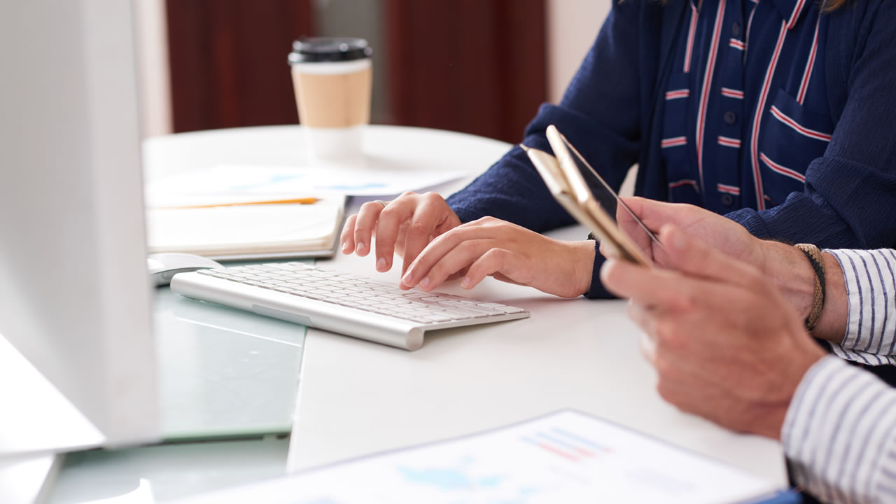 Consórcios e seguros: veja como informar itens no IRPF 2025