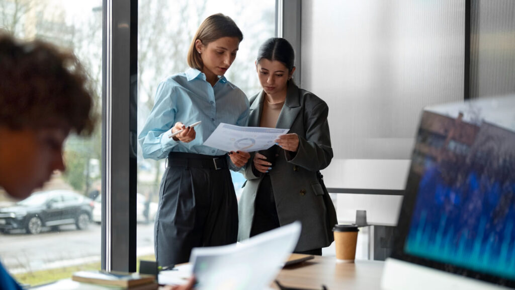 61% dos pequenos empreendedores misturam contas pessoais e empresariais